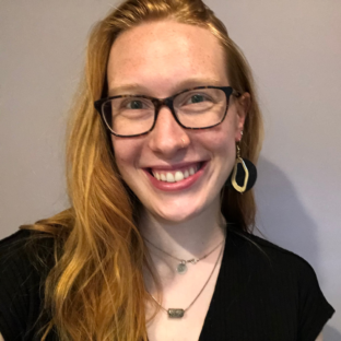 CAROLINE SMITH (SHE/HER)