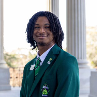 Treyton Moton